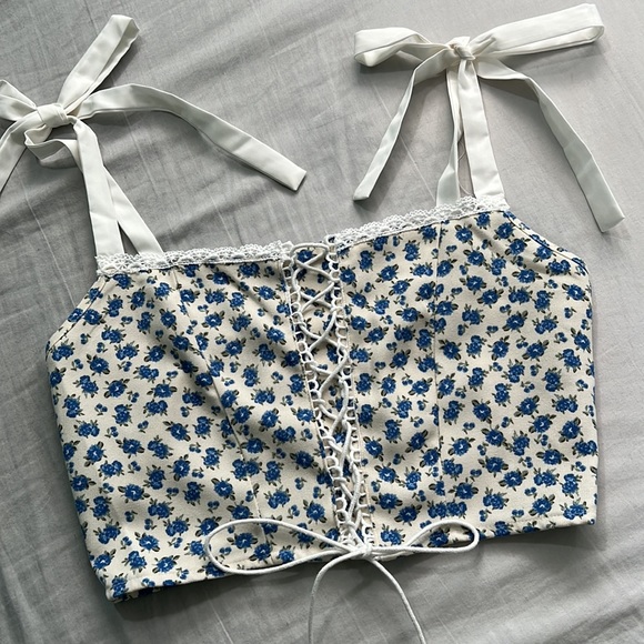 super cute floral tie tank top - Picture 5 of 10